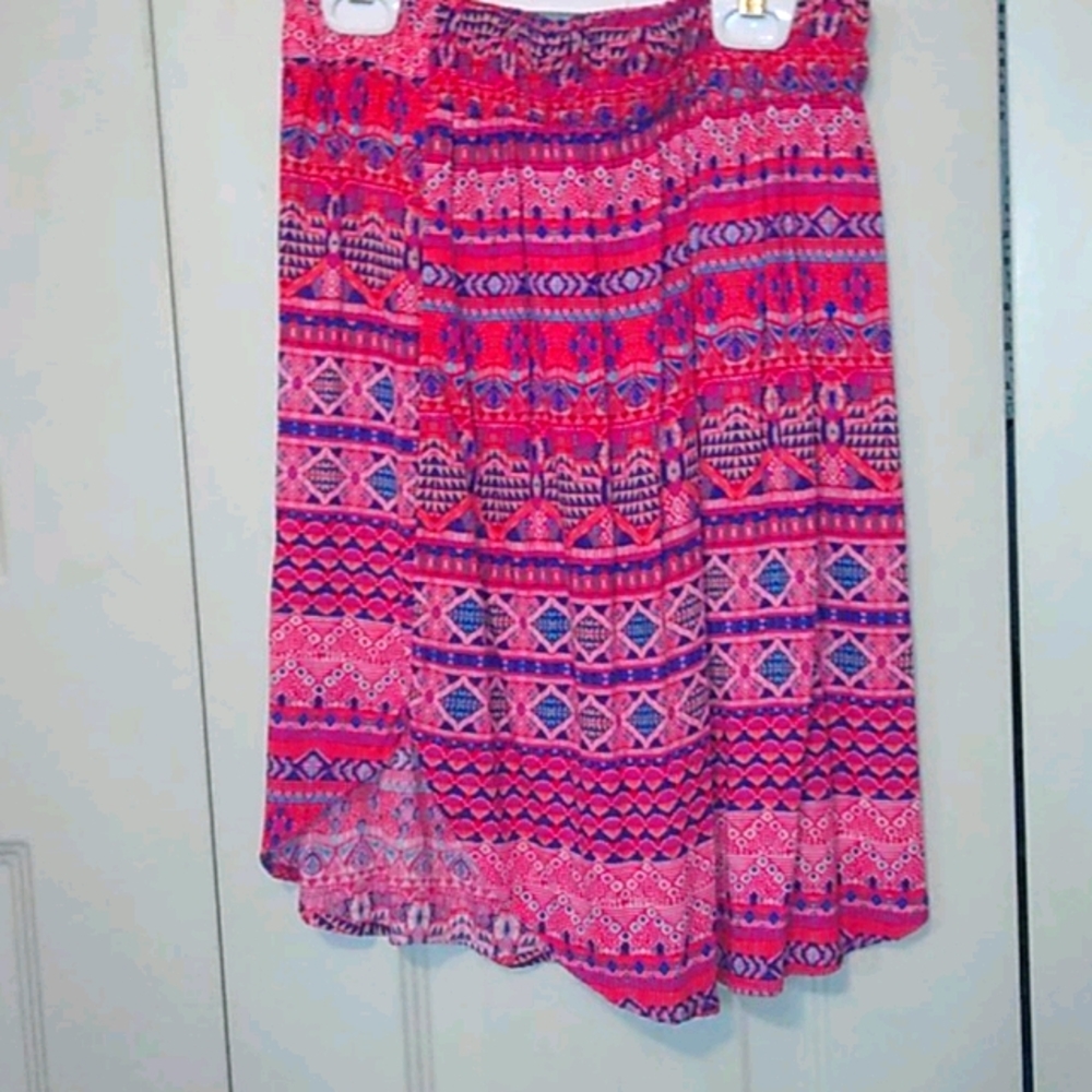 Pink printed skirt